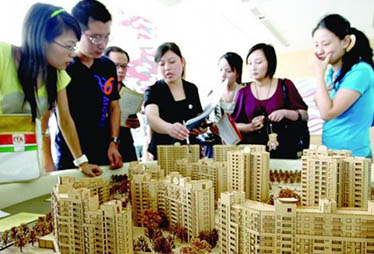 房地產(chǎn)企業(yè)樂觀備戰(zhàn)2013 預(yù)期樂觀 定價仍謹(jǐn)慎