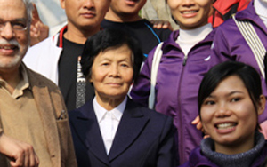 中國科學院院士、歸僑鄭守儀