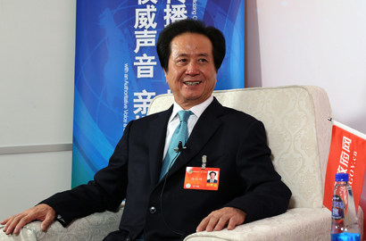全國(guó)政協(xié)委員陳經(jīng)緯做客新華網(wǎng)、中國(guó)政府網(wǎng)兩會(huì)訪談