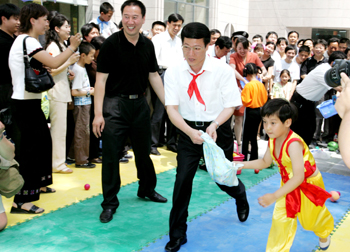 &ldquo;為民、務(wù)實、清廉&rdquo;&mdash;&mdash;記中共中央政治局常委張高麗