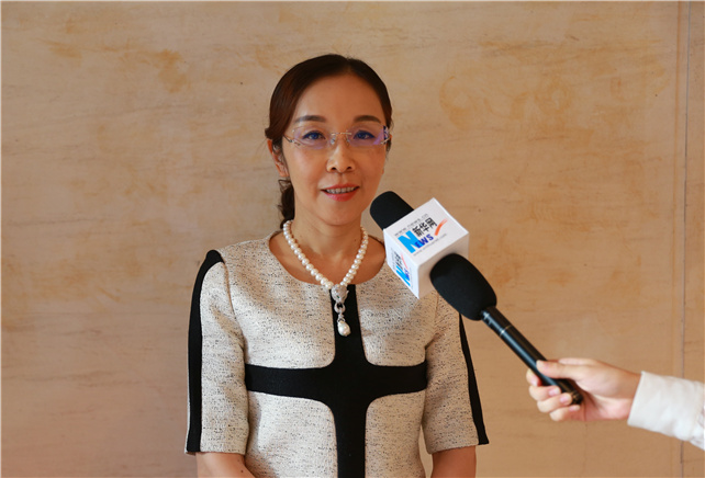 把增強(qiáng)黨的凝聚力、戰(zhàn)斗力與提高企業(yè)競(jìng)爭(zhēng)力、創(chuàng)造力有機(jī)融合。