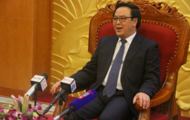 專訪：愿中國人民在中共領(lǐng)導(dǎo)下取得更多成就&mdash;&mdash;訪越共中央委員、中央對(duì)外部部長黃平君