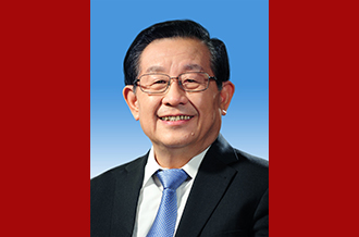 中國(guó)人民政治協(xié)商會(huì)議第十三屆全國(guó)委員會(huì)副主席萬鋼
