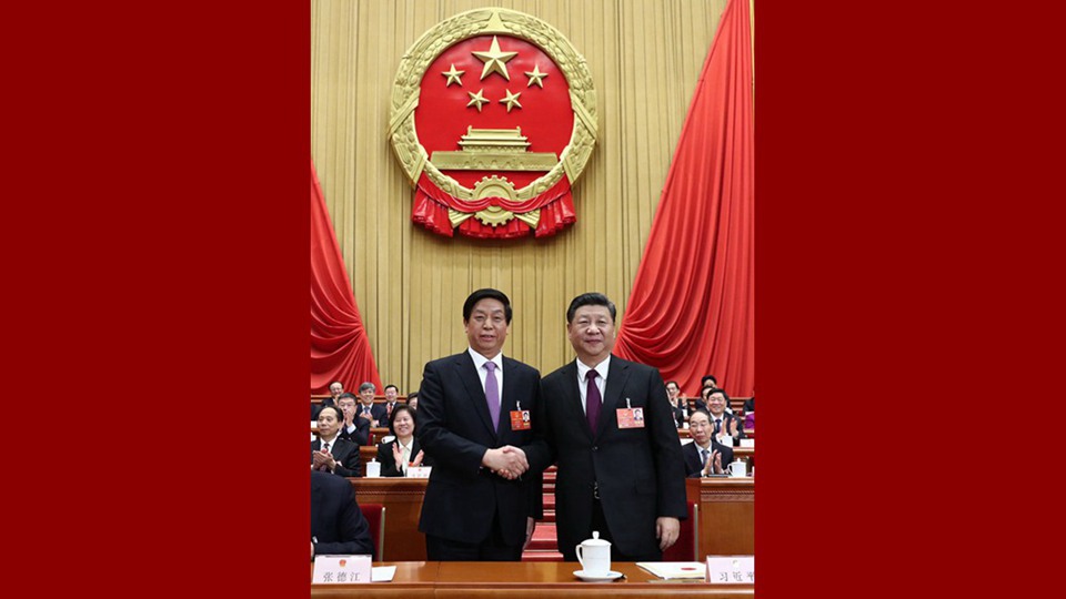 習(xí)近平當(dāng)選國(guó)家主席、中央軍委主席