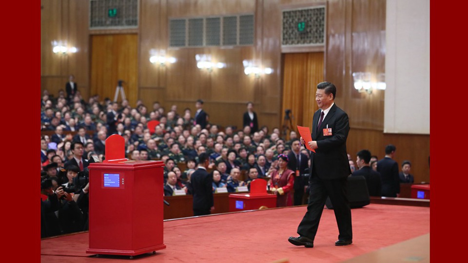 習(xí)近平當(dāng)選國(guó)家主席、中央軍委主席