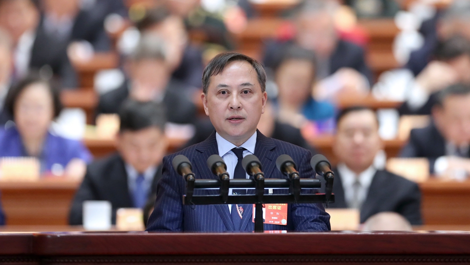 重慶醫(yī)科大學(xué)附屬第二醫(yī)院院長，重慶黨外知識分子聯(lián)誼會副會長 任紅