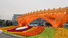 北京&ldquo;絲路金橋&rdquo;主題景觀點亮燈光