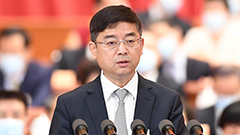全國政協(xié)副秘書長，農(nóng)工黨中央副主席兼秘書長 曲鳳宏