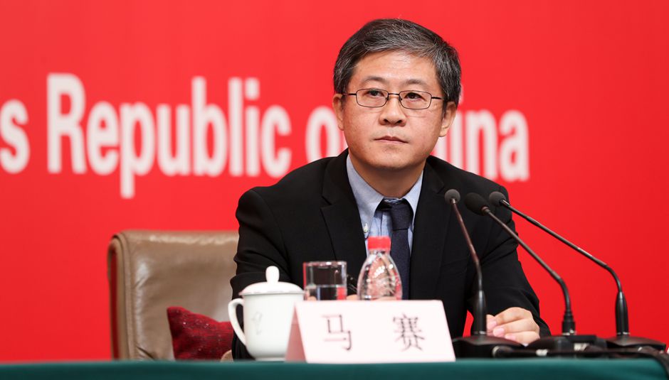 廣場專家組組長、清華大學(xué)美術(shù)學(xué)院黨委書記馬賽介紹相關(guān)情況