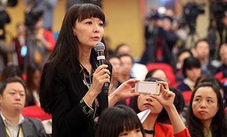 鳳凰衛(wèi)視、鳳凰網(wǎng)記者提問(wèn)