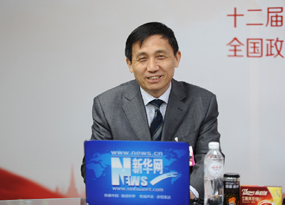訪(fǎng)談進(jìn)行中