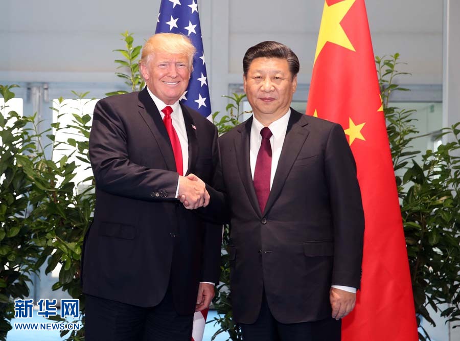7月8日，國(guó)家主席習(xí)近平在二十國(guó)集團(tuán)領(lǐng)導(dǎo)人漢堡峰會(huì)閉幕后會(huì)見(jiàn)美國(guó)總統(tǒng)特朗普，就中美關(guān)系及共同關(guān)心的重大國(guó)際和地區(qū)問(wèn)題深入交換意見(jiàn)。新華社記者 姚大偉 攝