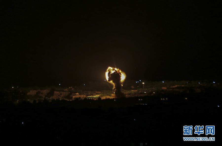 (國際)以軍戰(zhàn)機轟炸加沙地帶哈馬斯軍事目標