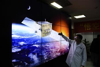 &ldquo;搭便車&rdquo;的歷史偶遇&mdash;&mdash;暗物質(zhì)衛(wèi)星&ldquo;悟空&rdquo;首席科學家常進的20年求索