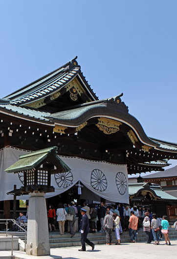 當年靖國神社為何未被燒毀？