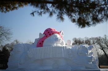 12米高&ldquo;小豬&rdquo;亮相雪博會